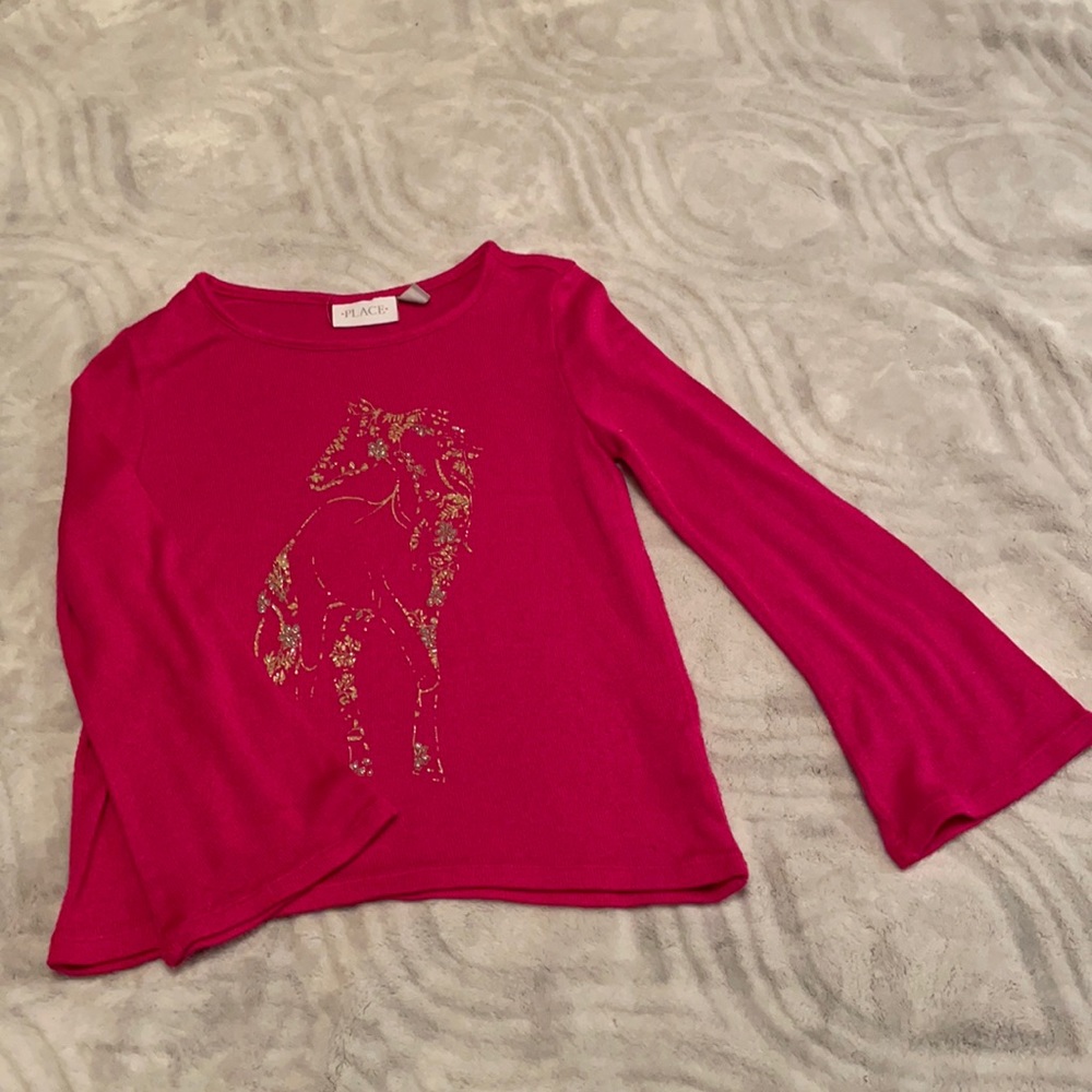 Pink flare sleeved horse shirt